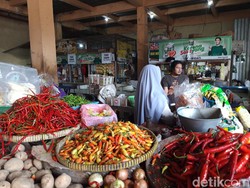 Harga Cabai di Pasar Boyolali Meroket Usai BBM Naik
