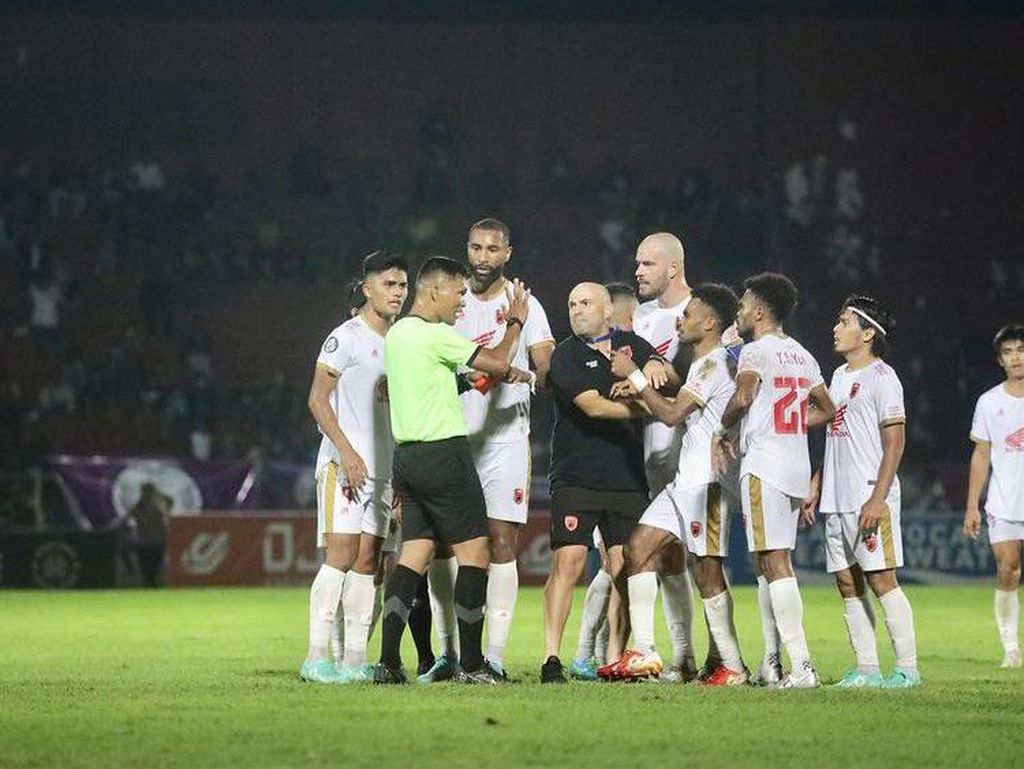 Eks Pelatih Persik Turut Soroti Keputusan Komdis PSSI terkait Sanksi Pluim