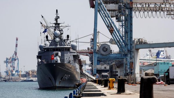 Setelah 12 Tahun, Kapal Perang Turki Merapat ke Israel, Ini Fotonya