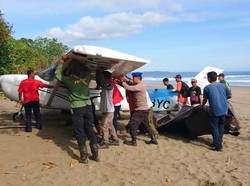 Lewat Darat Atau Laut? Begini Skenario Evakuasi Pesawat Latih Mendarat Darurat