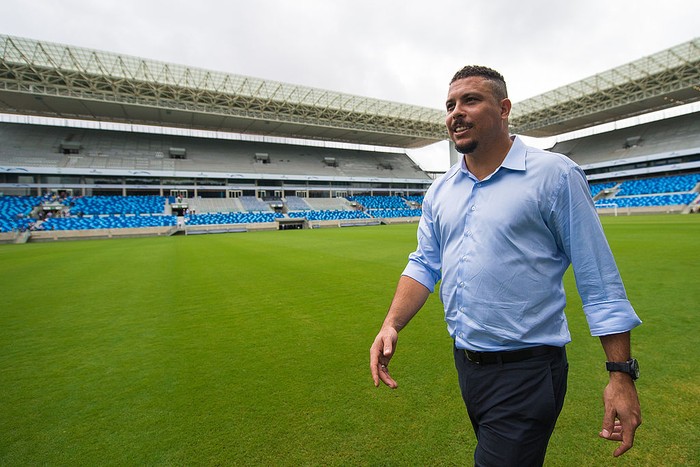 CUIABA, BRAZIL - APRIL 23: LOC Member Ronaldo Luis Nazario takes a tour of the Arena Pantanal during the 2014 FIFA World Cup Host City Tour on April 23, 2014 in Cuiaba, Brazil  (Photo by Buda Mendes - FIFA/FIFA via Getty Images)