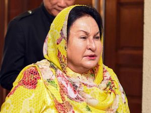 8 Foto Rosmah Mansor, Istri Mantan PM Malaysia yang Gagal Oplas 8 Foto Rosmah Mansor, Istri Mantan PM Malaysia yang Gagal Oplas