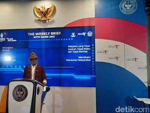 BBM Naik, Sandiaga Siapkan Bansos Bagi Pelaku Wisata BBM Naik, Sandiaga Siapkan Bansos Bagi Pelaku Wisata