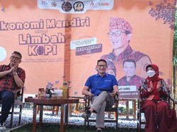 Sandiaga Ajak Pelaku UMKM Jambi Olah Limbah Kopi Jadi Kosmetik