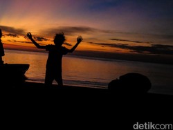 Eksotisme Pantai Wini di Tapal Batas RI-Timor Leste