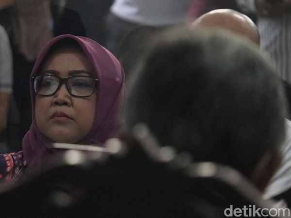 Penampakan Ade Yasin di Sidang Dugaan Suap Pegawai BPK Jabar