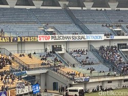 Suara Keras Viking Girls Lawan Pelecehan di Stadion