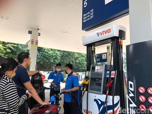 Naik Rp 2.000/Liter, Revvo 89 Bukan Lagi Bensin Termurah Naik Rp 2.000/Liter, Revvo 89 Bukan Lagi Bensin Termurah