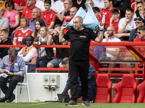 MU Vs Nottingham Forest: The Garibaldi Janji Main Sungguh-sungguh