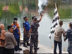 Dukung Pengembangan Wisata Lokal, TNI AL Gelar Lomba Dayung