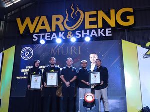 Berawal Dari Usaha Teras Rumah, Waroeng Steak & Shake Raih Rekor MURI Berawal Dari Usaha Teras Rumah, Waroeng Steak & Shake Raih Rekor MURI