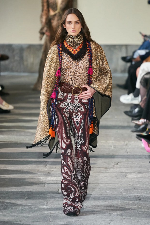 Etro menampilkan motif Leopard pada koleksi Fall Winter 2022