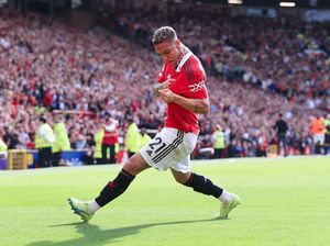 Old Trafford Bikin Antony Merinding