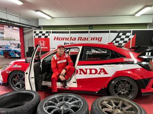 Mobil Alvin Bahar Kekencangan, Tak Terbendung di ISSOM Seri Keempat