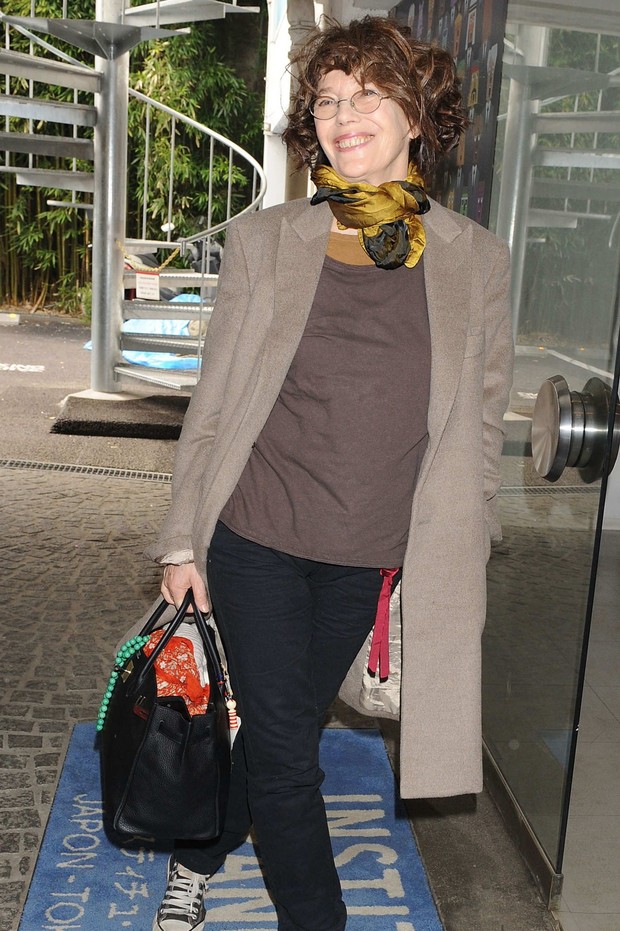 Detail aksesori digunakan Jane Birkin/