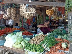 Harga Cabai di Pasar Pabaeng-baeng Makassar Naik, Pedagang Ngaku Sepi Pembeli