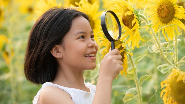 Cara orangtua mendukung kesehatan mental anak dan remaja.