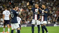 Dari delapan laga yang sudah dijalani, Lionel Messi sudah kemas empat gol dan tujuh assist. Neymar sudah kemas delapan gol dan tujuh assist, lalu Kylian Mbappe dengan tujuh gol (Getty Images)