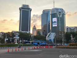 Massa Demo Tolak Kenaikan Harga BBM Bubar, Lalin Arah Istana Lancar