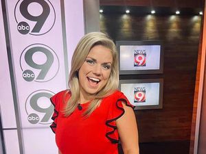 Batal Nikah & Temukan Underwear Wanita Lain, Presenter Berita Ini Bunuh Diri