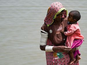 Pakistan Berjibaku Cegah Bencana Susulan