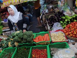 Harga Bahan Pokok di Ciamis Mulai Naik, Cabai Paling Pedas!