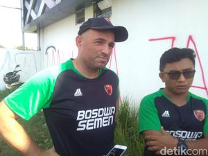 Alasan Bernardo Tavares Belum Mainkan Donald Bissa sebagai Starter PSM