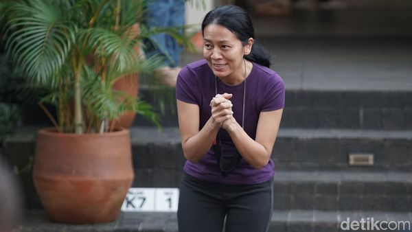 Sejumlah Artis Datangi Rumah Duka Reza Gunawan