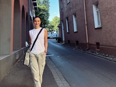 7 Momen Sophia Latjuba Pulang Kampung ke Jerman, Paras Cantiknya Jadi Sorotan