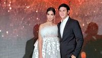8 Potret Mesra Vino G. Bastian yang Hanya Follow Akun Istri di Instagram