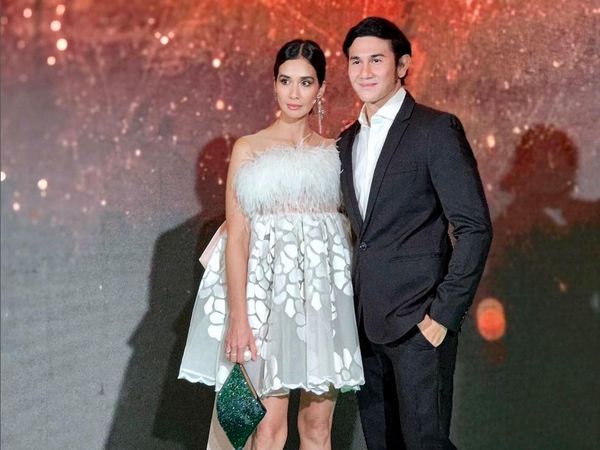 8 Potret Mesra Vino G. Bastian yang Hanya Follow Akun Istri di Instagram