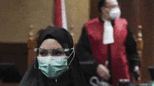 10 Tokoh Koruptor yang Bebas Bersyarat, Pinangki-Suryadharma Ali