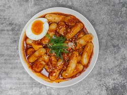 7 Makanan Korea Terpopuler di Indonesia, Dijual Sampai di Kaki Lima!