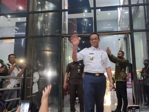 Anies Baswedan Keluar dari Gedung KPK Usai Diperiksa 11 Jam