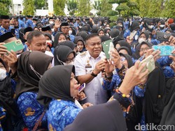 1.575 PPPK Guru di Bone Terima SK, Pemkab Ungkap Masih Kurang 2.500 Orang