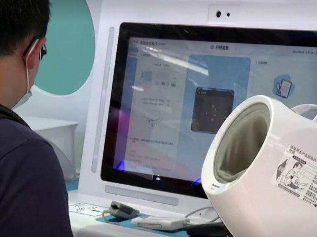 Melihat Kecanggihan Robot Kesehatan di Pameran CIFTIS Beijing Melihat Kecanggihan Robot Kesehatan di Pameran CIFTIS Beijing