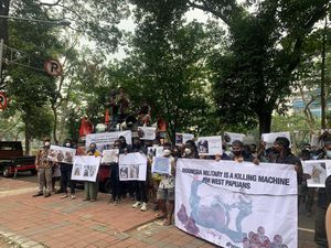 Mahasiswa Papua Demo di Komnas HAM Minta Usut Tuntas Mutilasi Mimika Mahasiswa Papua Demo di Komnas HAM Minta Usut Tuntas Mutilasi Mimika
