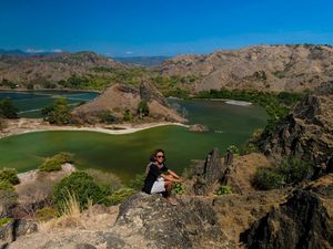 Intip Keindahan Bukit Tuamese yang Disebut Raja Ampatnya NTT