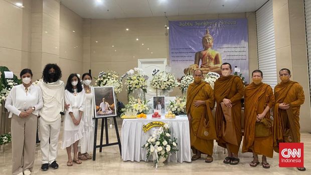 Persemayaman Reza Gunawan, Suami Dewi Lestari