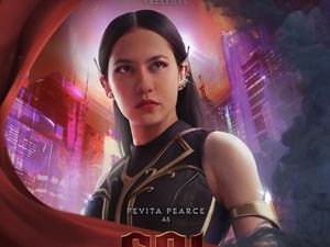 Pevita Pearce Dilatih Tim Uwais, Konsultasi Juga dengan Joe Taslim Buat Sri Asih Pevita Pearce Dilatih Tim Uwais, Konsultasi Juga dengan Joe Taslim Buat Sri Asih