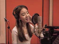 Phoebe Paris Ajak Pendengar Cintai Diri Sendiri Lewat Be You