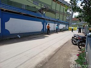 Penyelidikan Kasus Santri Gontor Tewas Dianiaya, Polisi Sita Rekaman CCTV Penyelidikan Kasus Santri Gontor Tewas Dianiaya, Polisi Sita Rekaman CCTV