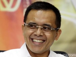 Pesan Mahfud MD ke Azwar Anas Menteri PAN-RB Baru Pesan Mahfud MD ke Azwar Anas Menteri PAN-RB Baru