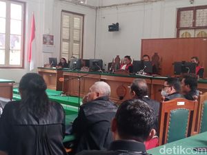 Terungkap Dugaan Oknum Brimob Lain Bantu Eks Kasatpol PP Bunuh Najamuddin Terungkap Dugaan Oknum Brimob Lain Bantu Eks Kasatpol PP Bunuh Najamuddin