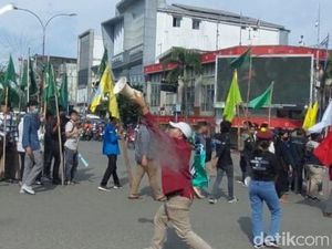 Viral Pendemo di Palembang Kejar Mobil Wapres, Jubir Beri Penjelasan