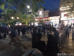 Massa Mulai Tenang, Demo Harga BBM di DPRD DIY Melandai