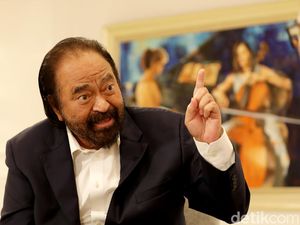Usai Bertemu Luhut di London, Surya Paloh Kumpulkan Semua Legislator NasDem Usai Bertemu Luhut di London, Surya Paloh Kumpulkan Semua Legislator NasDem