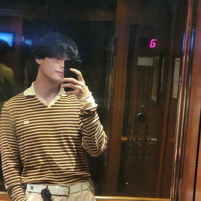 V BTS
