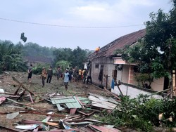Angin Kencang Porak-porandakan Madiun, 54 Rumah Rusak-4 Orang Luka