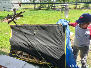 Fenomena Api Berpindah-pindah di Bone, Pemilik Rumah Rugi Rp 15 Juta Fenomena Api Berpindah-pindah di Bone, Pemilik Rumah Rugi Rp 15 Juta
